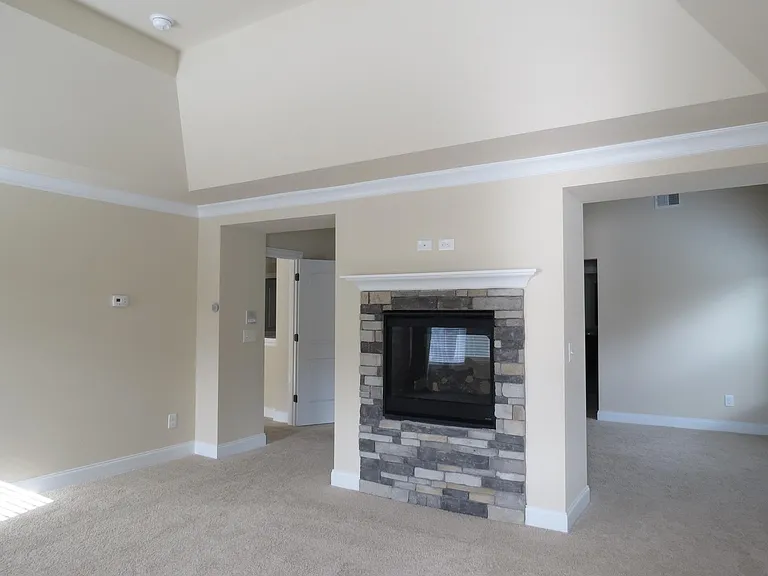 2951 Blake Towers Ln — Photo 8