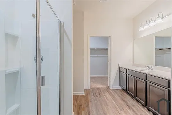 761 Richmond Dr — Photo 19