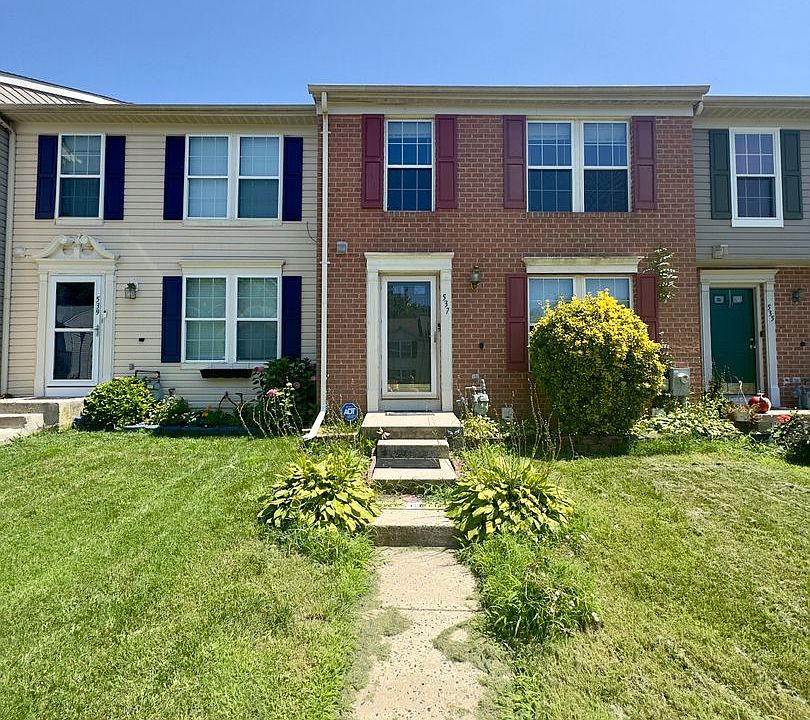 1st image of 537 Macintosh Cir