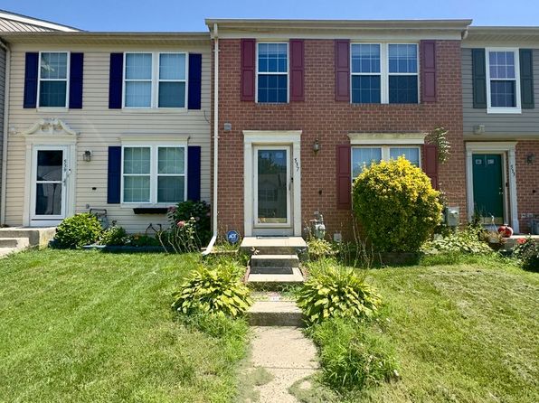 537 Macintosh Cir