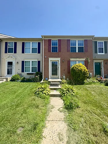 537 Macintosh Cir Photo 1