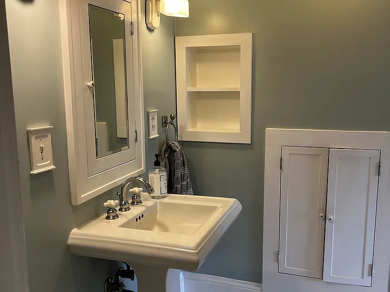 2525 NE Knott St — Photo 45
