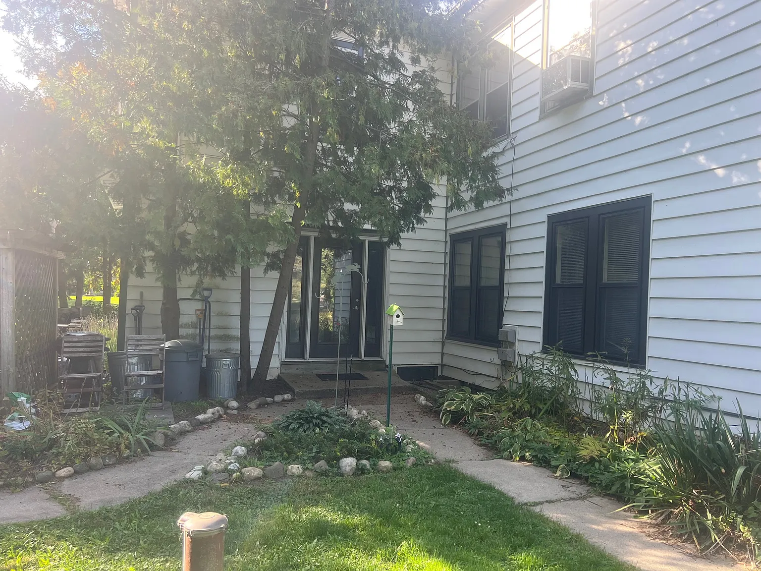2 bed, 1100 sqft, $1,895 — Photo 3