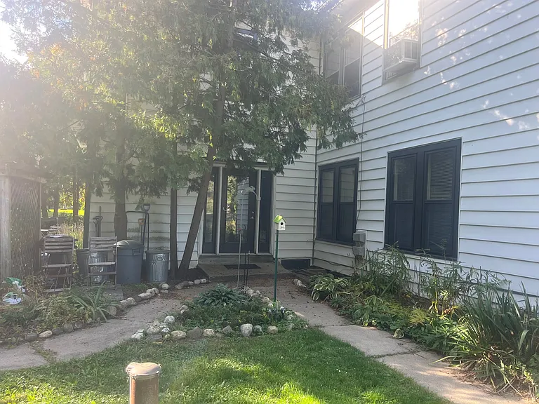 W379N5686 N Lake Rd #1 — Photo 3
