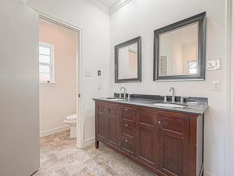 1015 Sugar Lakes Dr — Photo 37