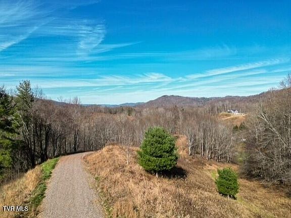 5th image of Fred Wallace Rd