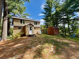 76 Crest Ave, Auburn, ME 04210
