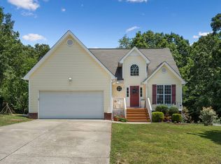 7475 British Rd, Ooltewah, TN 37363