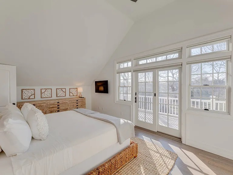 24 Stratton Sq — Photo 14