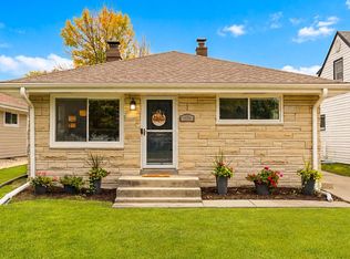 4624 S 50th STREET, Greenfield, WI 53220