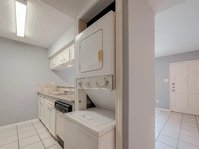 1016 Tri Oaks Ln #92 — Photo 6