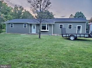 147 Lickdale Rd, Jonestown, PA 17038