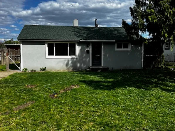 915 S 4th Ave, Yakima, WA 98902