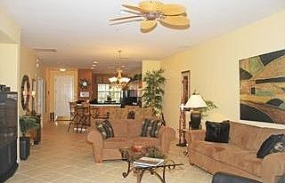 4th image of 4874 Hampshire Ct APT 103