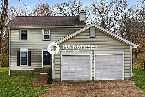 1110 Cedarhill Ct Photo 1