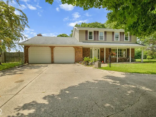 5855 N Carriage Ln, Alexandria, IN 46001