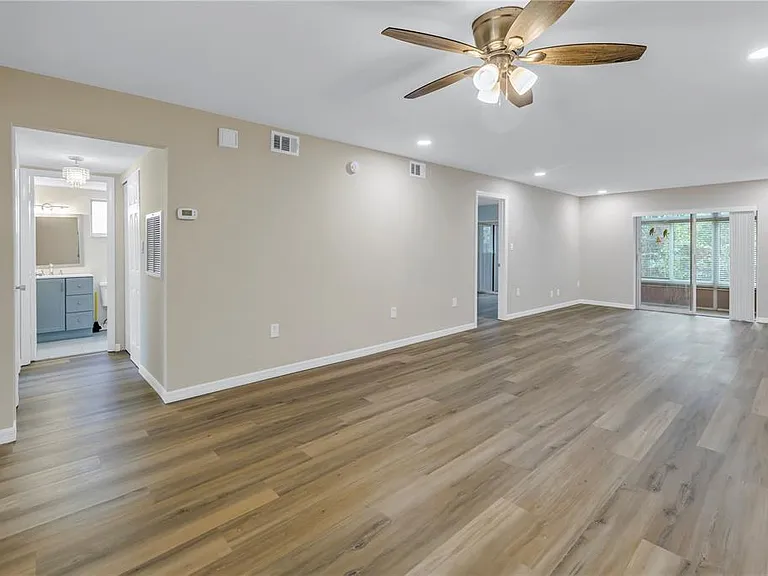 3500 Lake Bayshore Dr #K101 — Photo 12