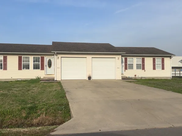 701 & 703 Patti Ln, Dexter, MO 63841