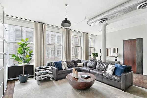 Rented by Compass | media 14