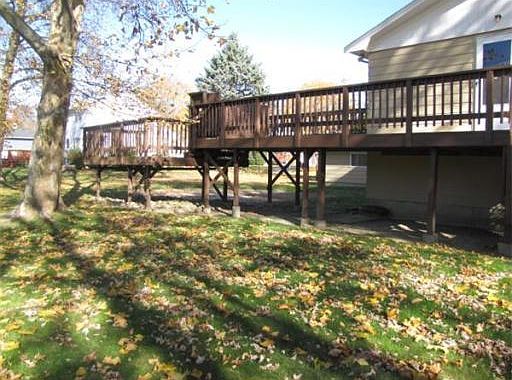 4th image of 12 Hylair Dr