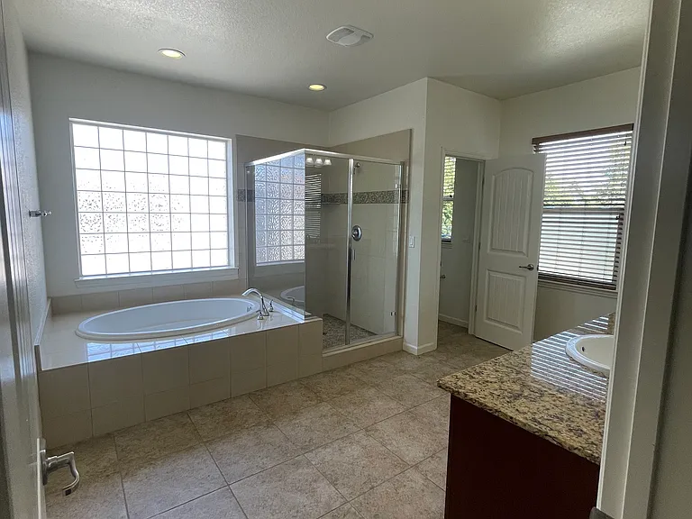 3145 Ardley Dr — Photo 43