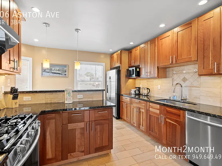 306 Ashton Ave — Photo 9