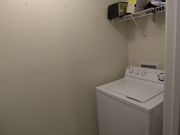 2nd image of 122 Glen Cannon Dr