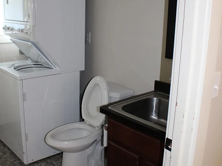 5013 Sand Point Pl NE #A — Photo 15