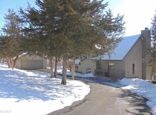 4 High Ridge Run, Galena, IL 61036