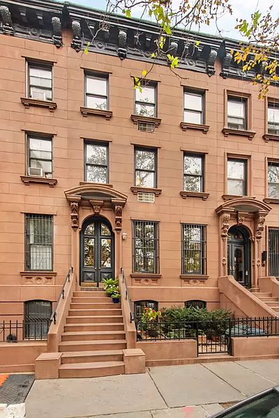 1st image of 67 W 92nd St