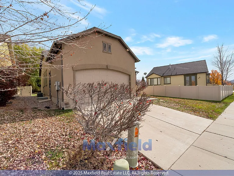 2722 N Double Eagle Dr — Photo 42