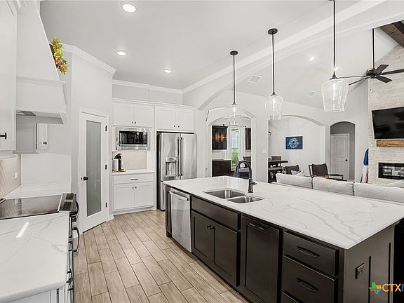 4th image of 259 Belleview Dr