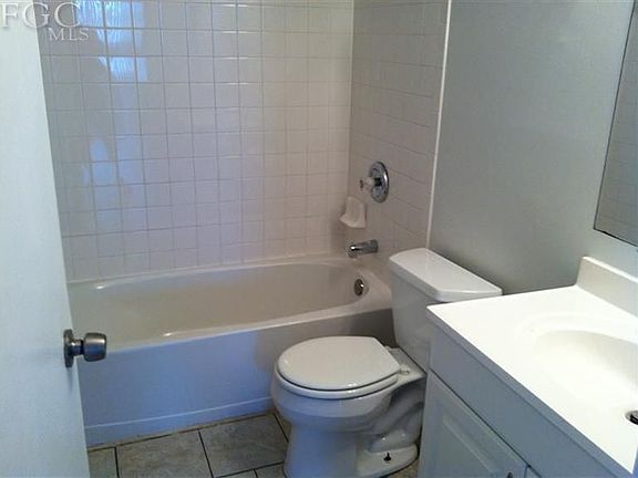 5th image of 835 Gleason Pkwy APT 5A