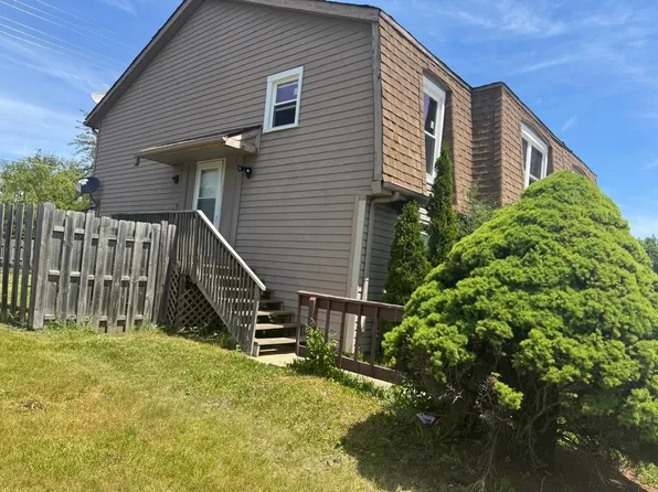 234 Juniper Ln, Bolingbrook, IL 60440