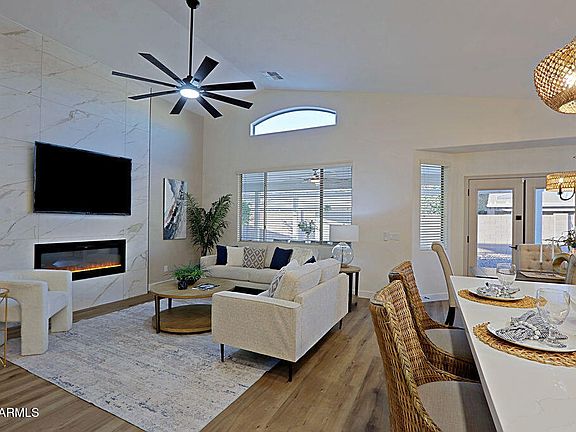 3rd image of 18068 W BROWNING Drive