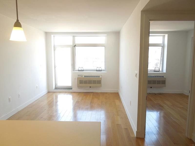 1st image of 2374 Crescent St