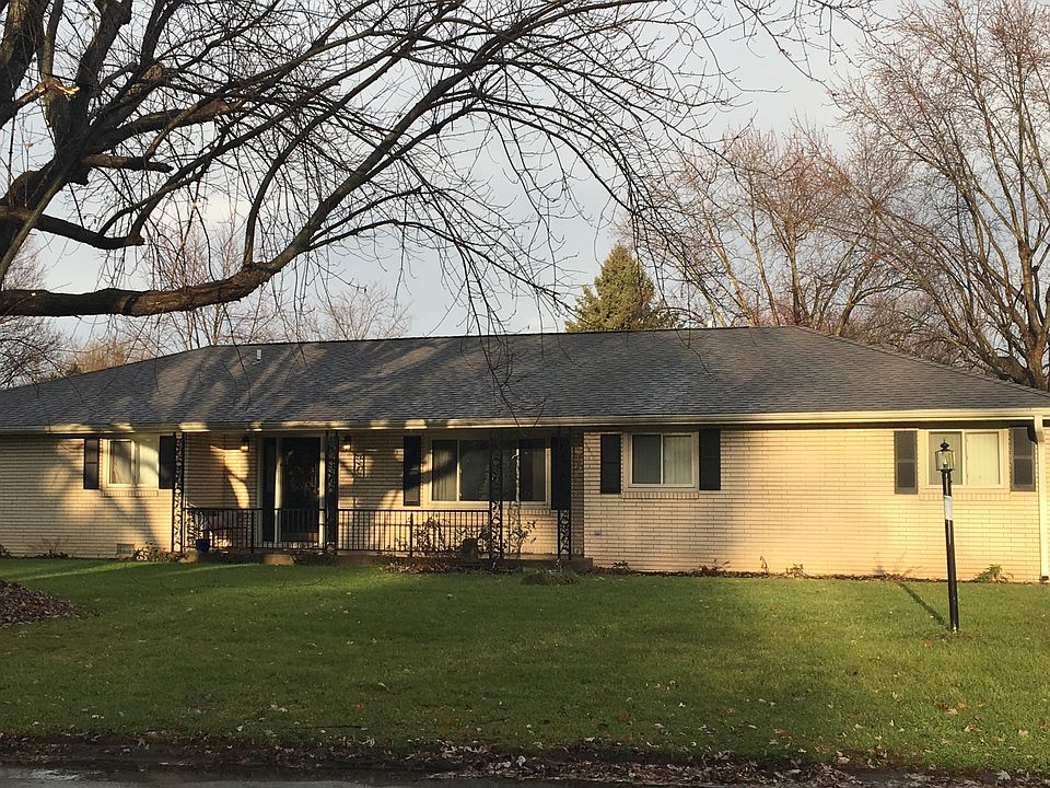 1st image of 5818 W Hellis Dr