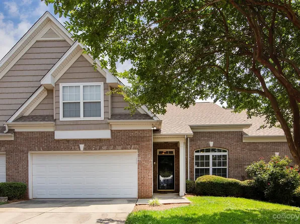 4348 Glenlea Commons Dr, Charlotte, NC 28216