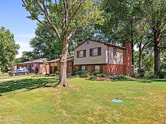 3rd image of 8006 Perchwood Ct