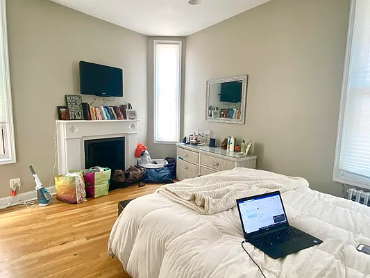 Rented by Corcoran | media 38