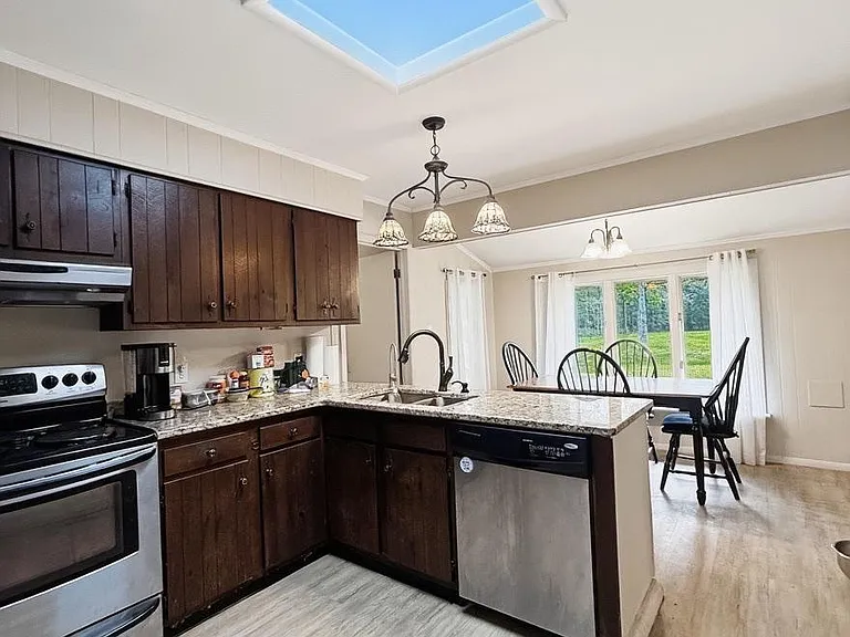 10709 N Union Church Rd — Photo 9