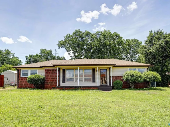 4203 Memorial Pkwy N, Huntsville, AL 35810