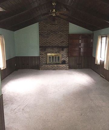 2nd image of 12519 S Meade Ave