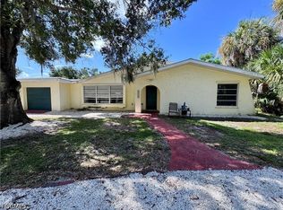 22215 Oneida Ave, Pt Charlotte, FL 33952