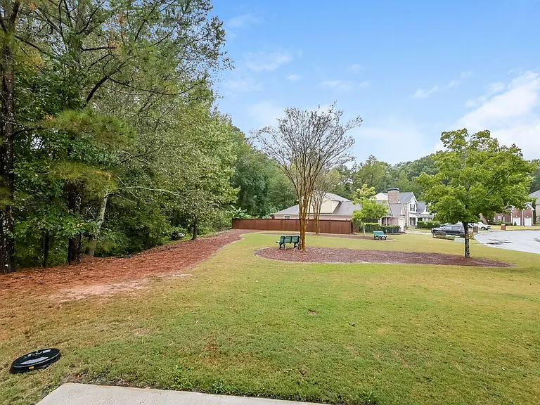 3363 Newtons Crest Cir — Photo 17