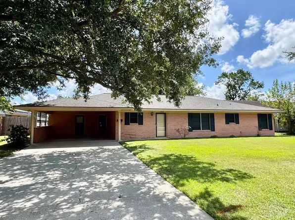 1950 Longfellow Dr, Beaumont, TX 77706