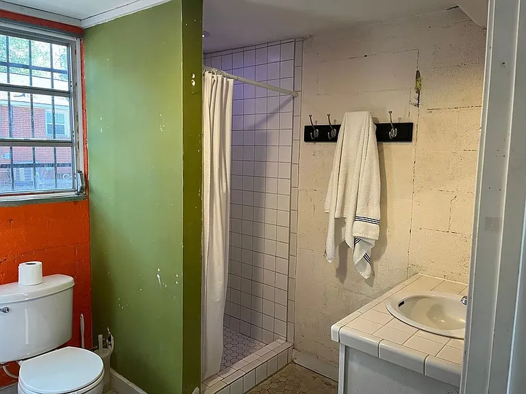 3408 Montgomery St #A — Photo 7