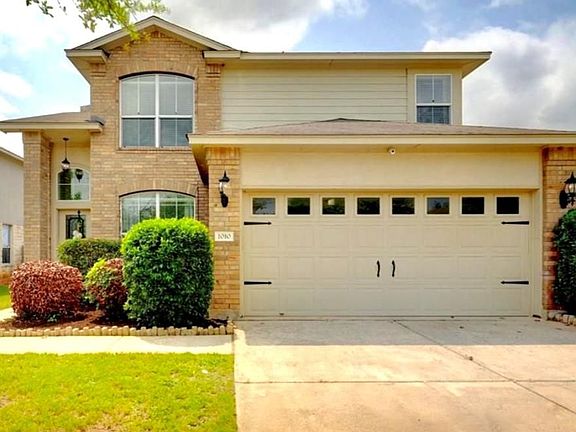 2nd image of 1010 Aiken Dr