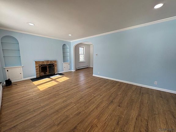 5th image of 613 Demuth St
