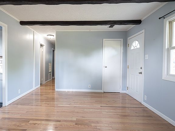 2nd image of 1766 Richard Dr